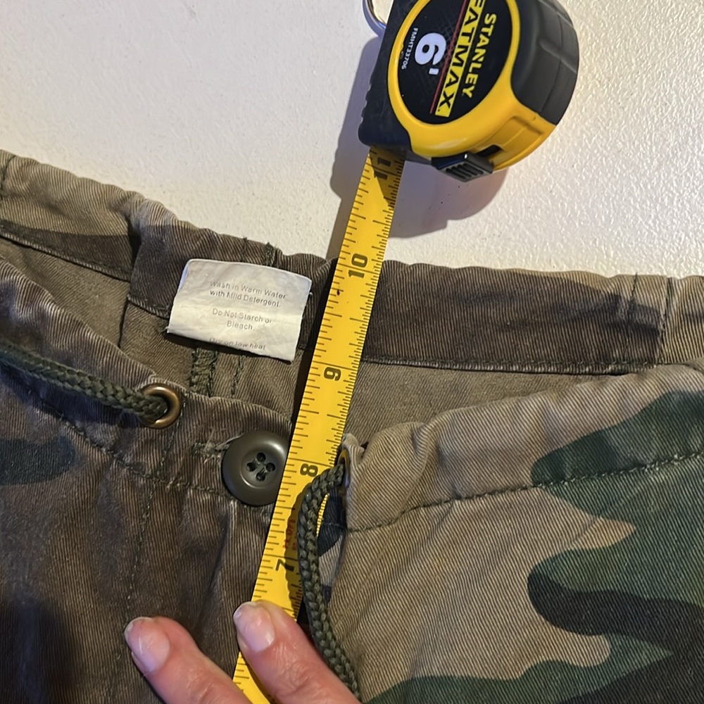 Camo crop pants with patches women’s XS - Picture 14 of 16
